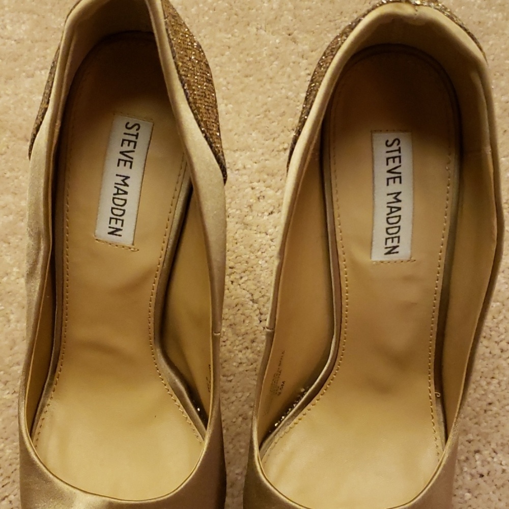 Steve Madden Gold Platform Heels